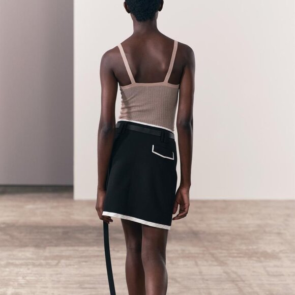 BNWT ZARA MIXED MINI SKIRT ZW COLLECTION HIGH WAISTED BLACK MEDIUM - Picture 3 of 10